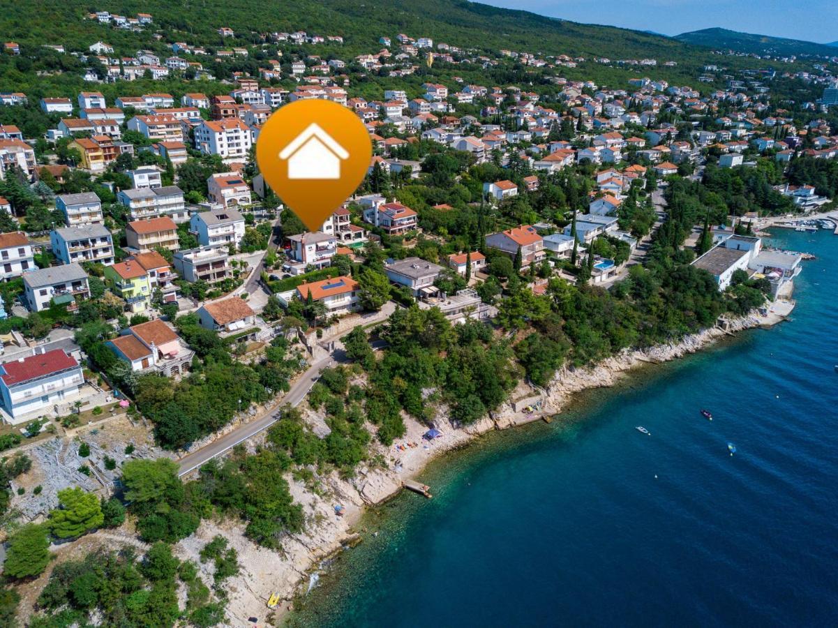 Apartmani Azur Dramalj Bagian luar foto