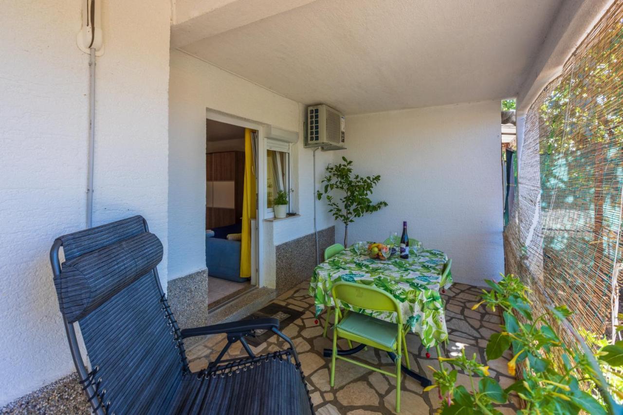 Apartmani Azur Dramalj Bagian luar foto