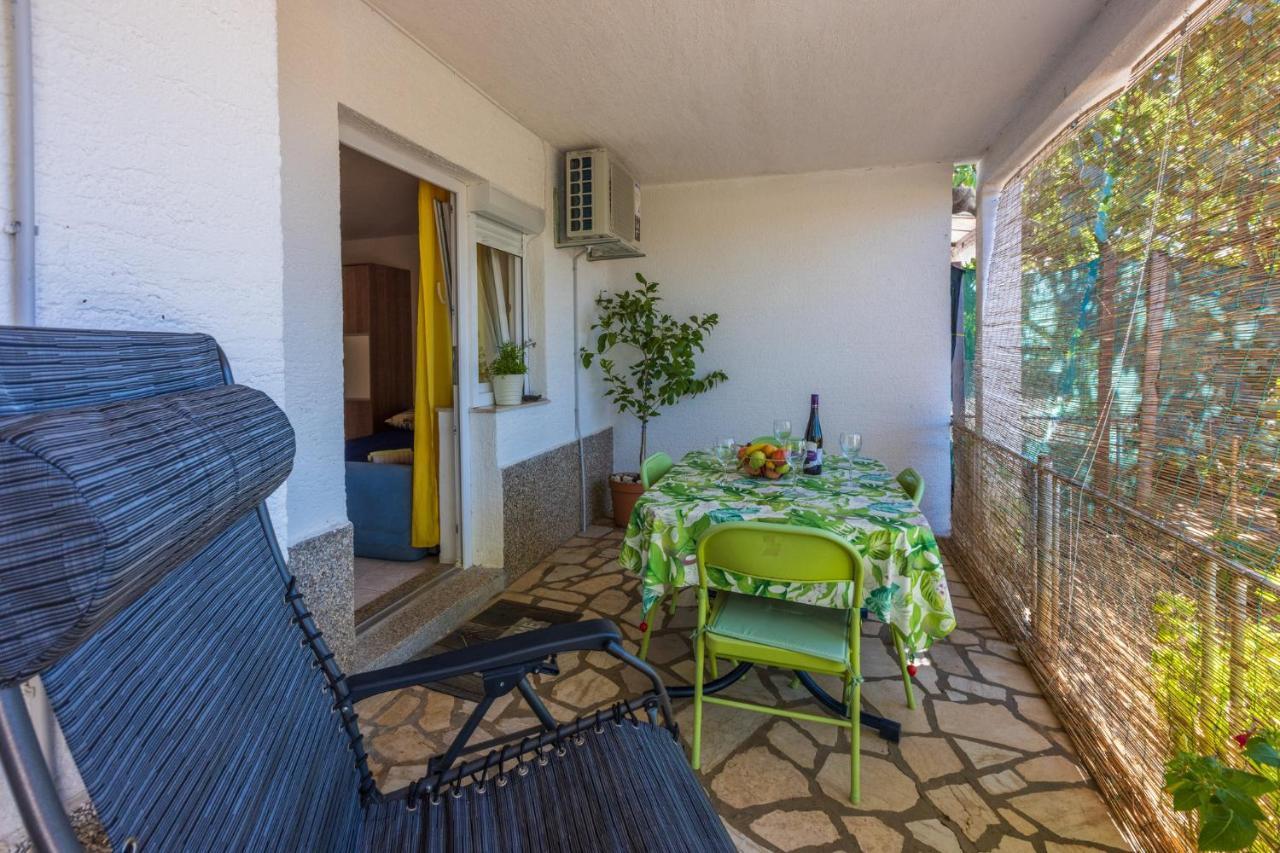 Apartmani Azur Dramalj Bagian luar foto