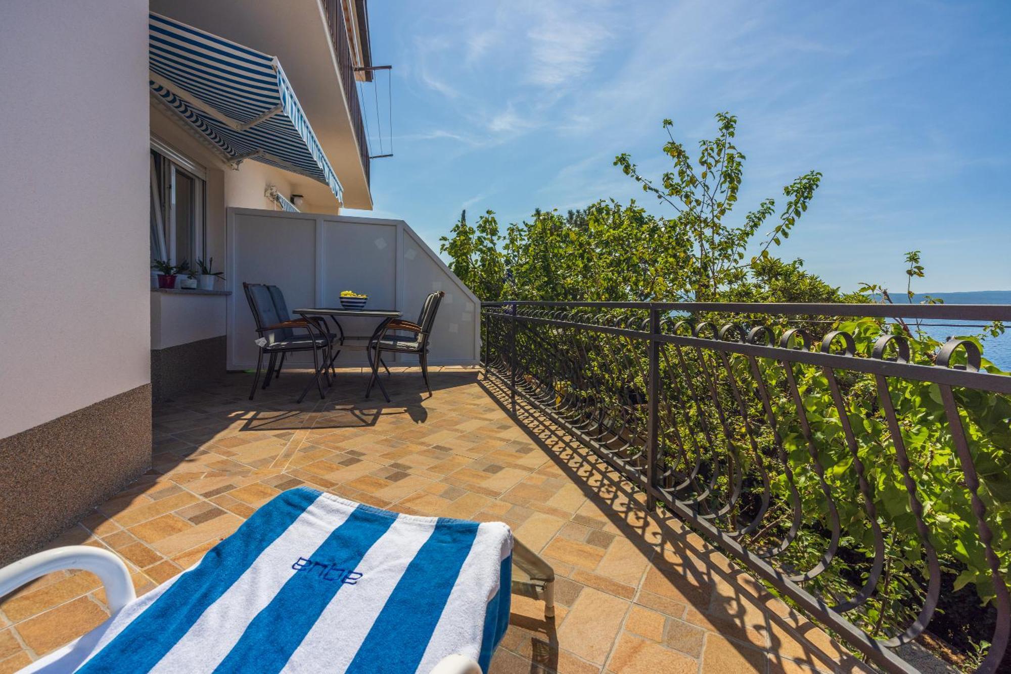 Apartmani Azur Dramalj Bagian luar foto