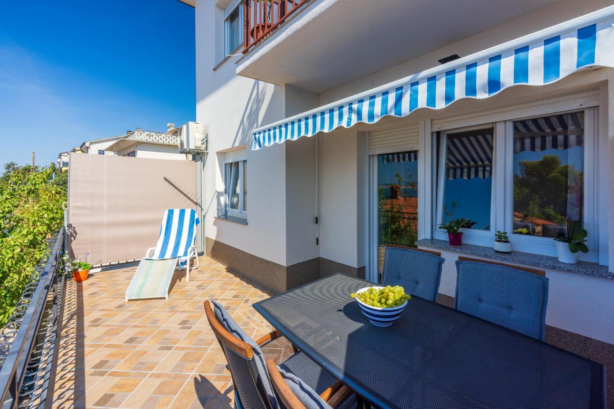 Apartmani Azur Dramalj Bagian luar foto