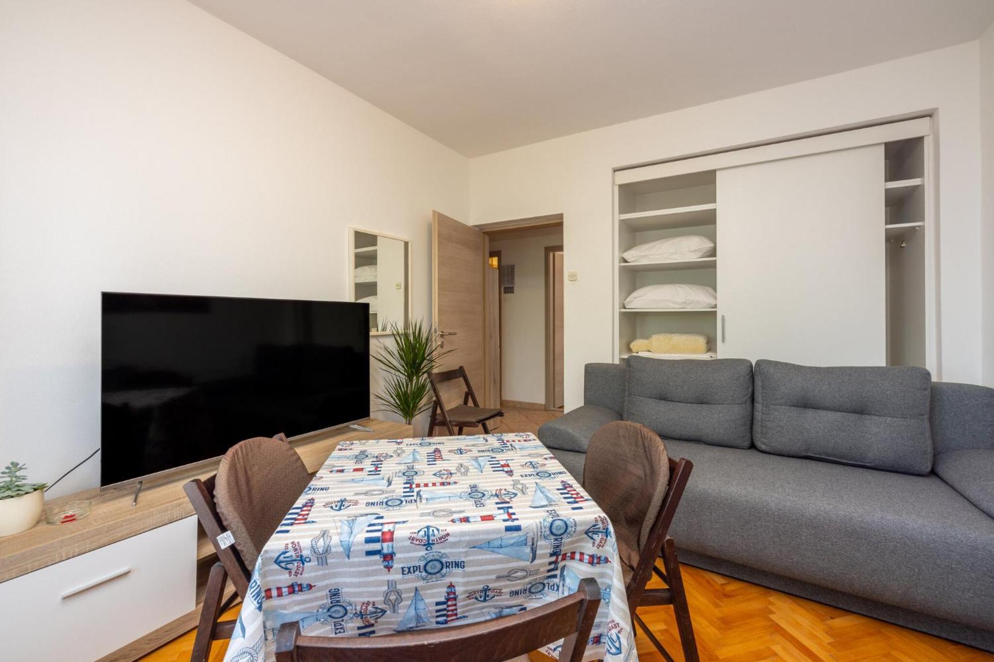 Apartmani Azur Dramalj Bagian luar foto