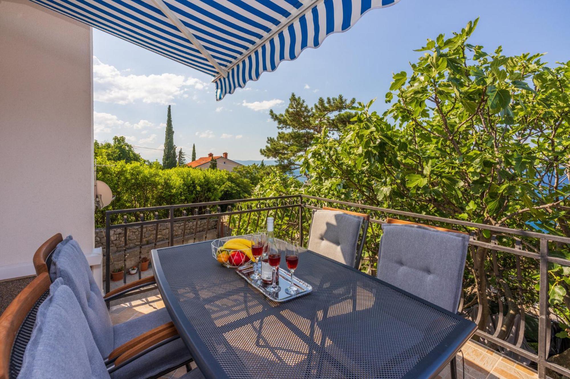 Apartmani Azur Dramalj Bagian luar foto